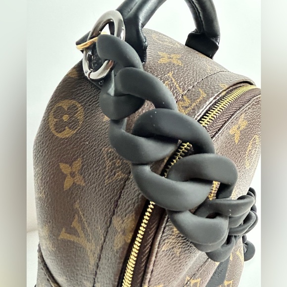 Chunky chain acrylic rubber coated link strap Matte Black, gunmetal hardware - Picture 4 of 4